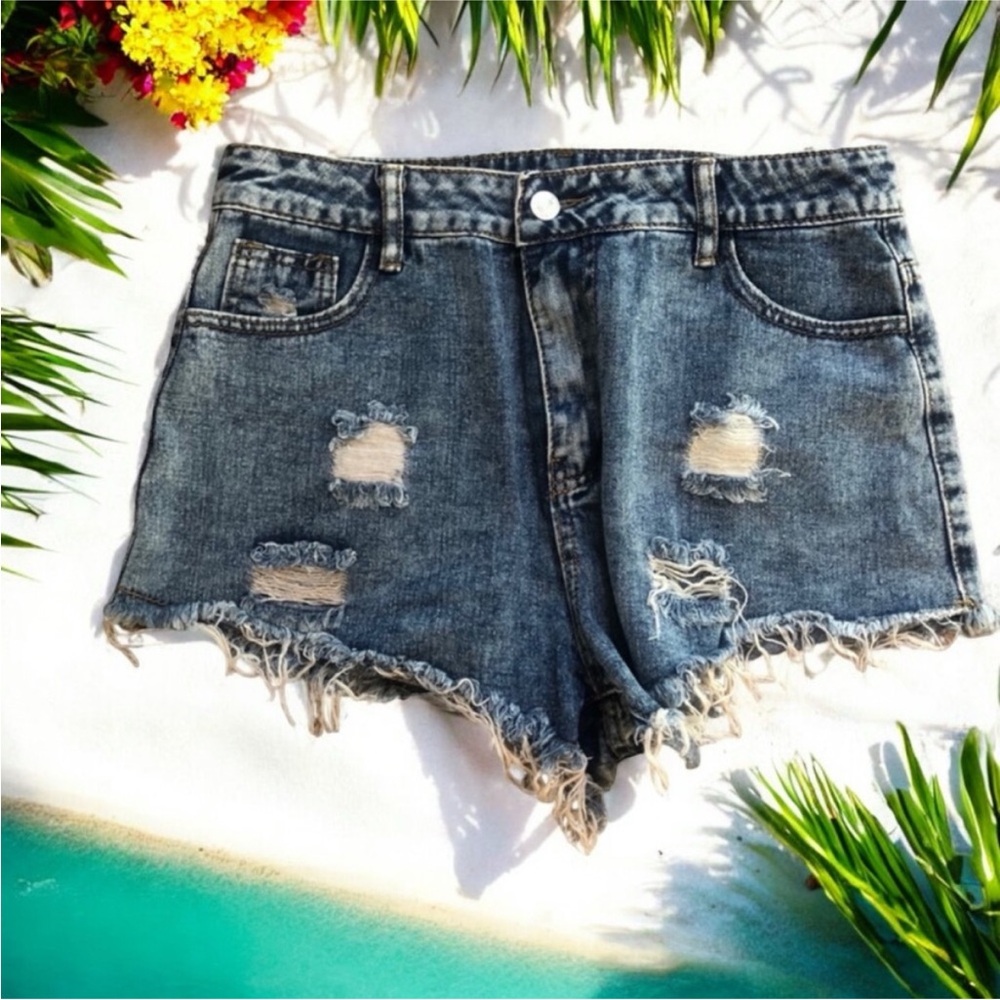 Shein Distressed Fringe Shorts